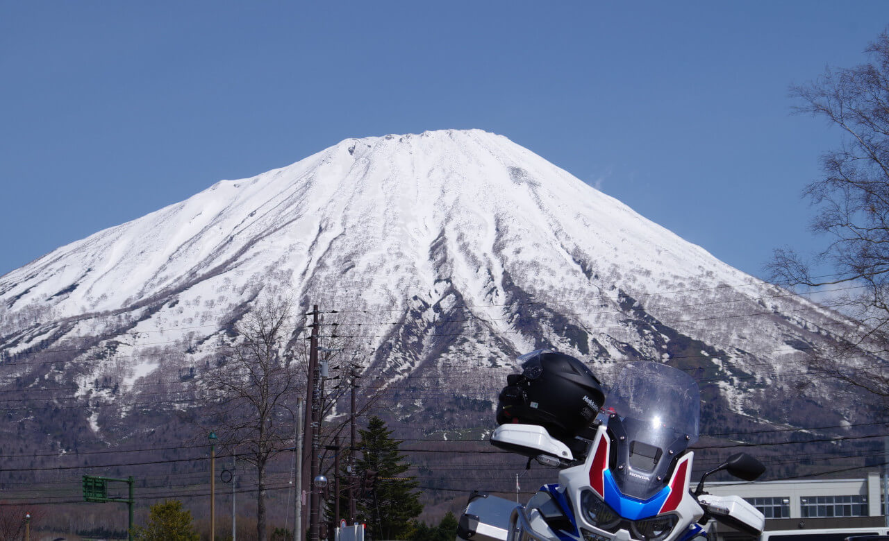 羊蹄山とアフツイ